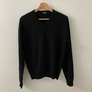 Uniqlo Cashmere Sweater (M)